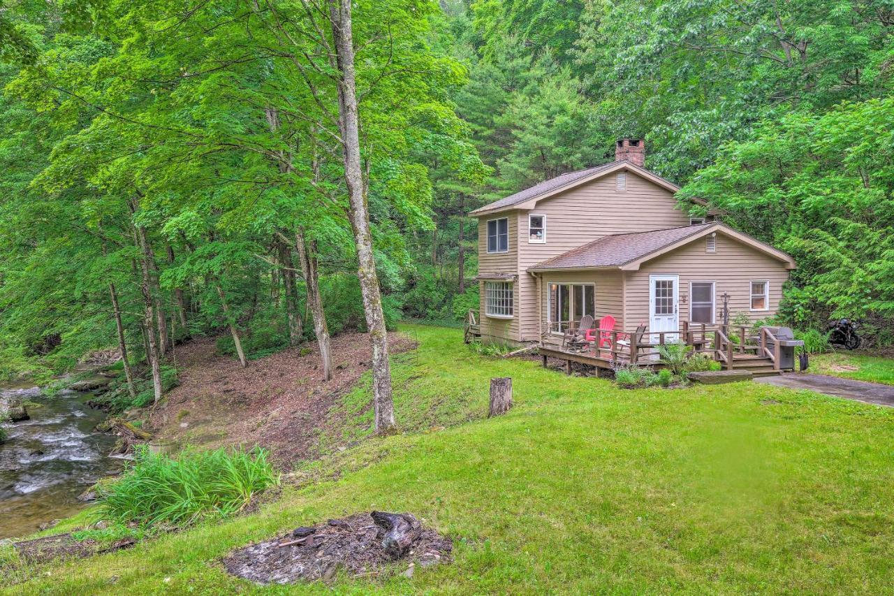 The Mill River Cabin With Fireplace And River View! Villa Exterior photo